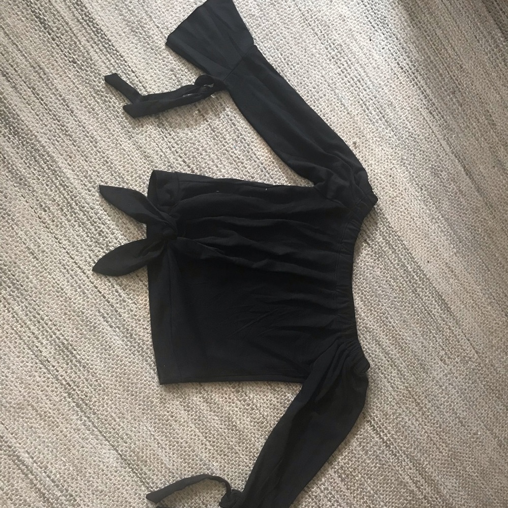Black, off shoulder tie blouse Sz.Small